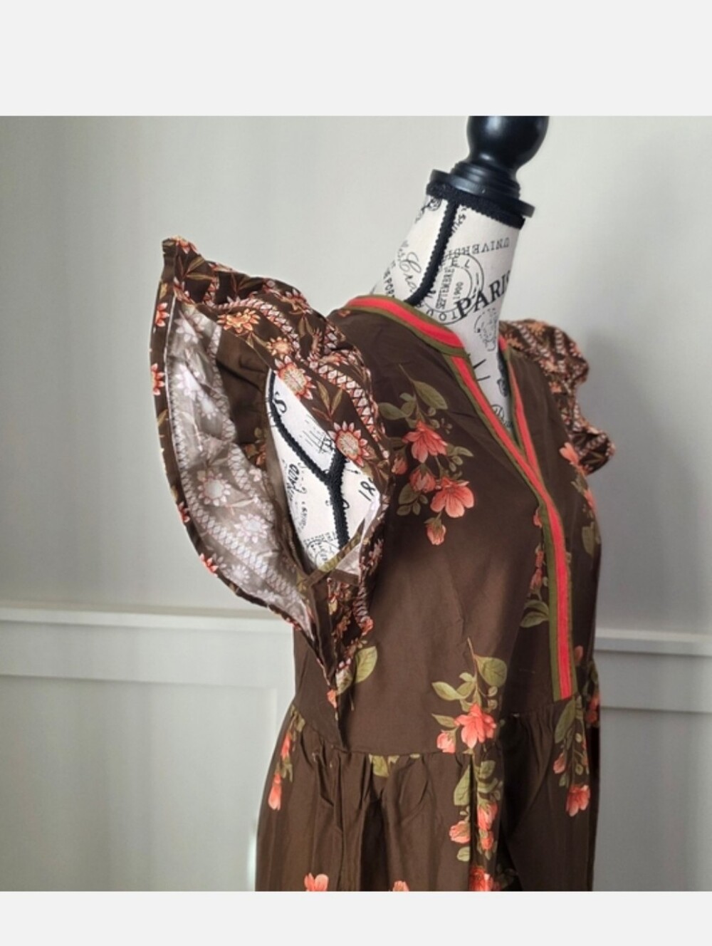 Gorgeous Floral Midi Dress-NWT - Picture 10 of 15
